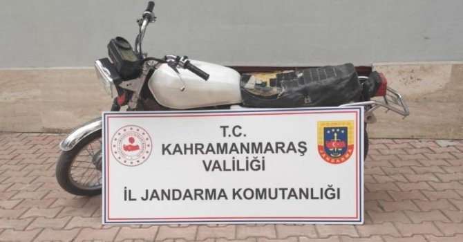 Çaldıkları motosikletin rengini değiştirseler de JASAT’tan kaçamadılar