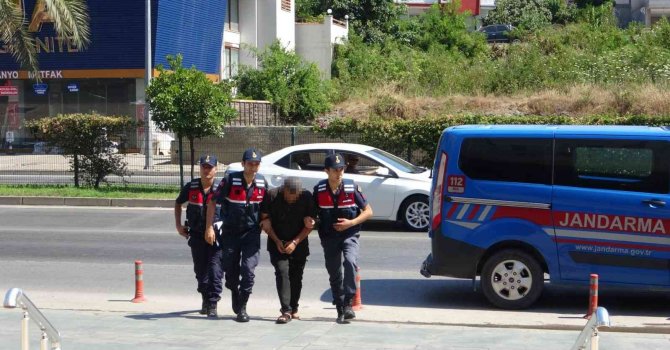 Genç kadını kaçırdığı iddia edilen şahıs, alışveriş merkezinde yakalandı