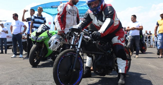 Türkiye Motodrag Şampiyonası Kepez’de başladı