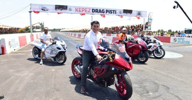 Hız tutkunları Kepez'de buluştu