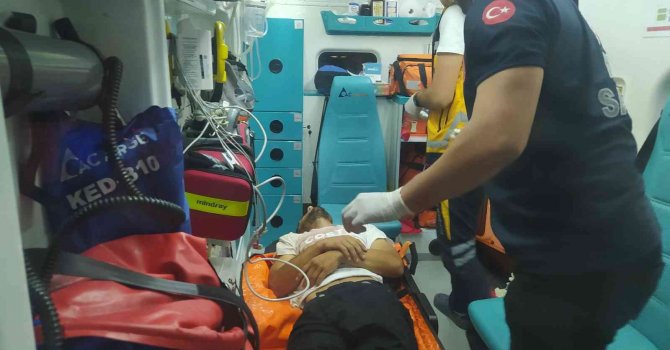 Adana’da evinde silahlı saldırıya uğrayan genç yaralandı