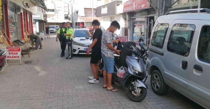Trafik uygulamasından kaçan genç: “Çekmesen olmaz mı, ünlü olmak istemiyorum”