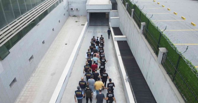 Mersin’de DEAŞ şüphelisi 14 kişi adliyeye sevk edildi