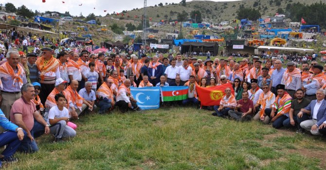 Türk Dünyası, Burdur’un Aziziye Yayla Şenliğine renk kattı