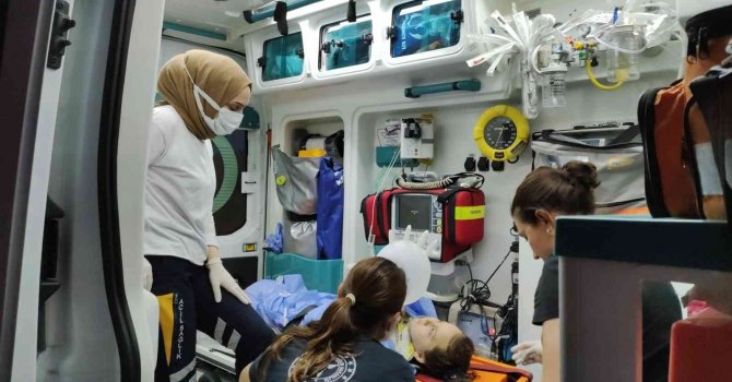 Yeğenini kurtarmak isterken girdiği sulama kanalında kayboldu