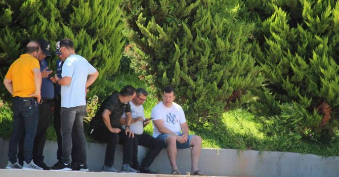 Dalgıça kapkaç şoku