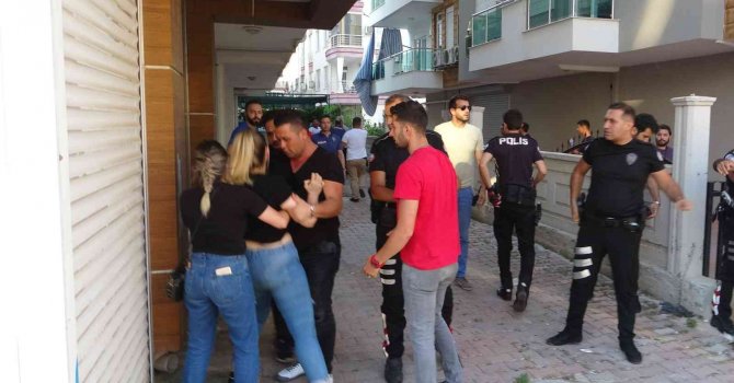 5 yeğeni ve engelli kardeşini bıçakla rehin alan şahıs serbest bırakıldı