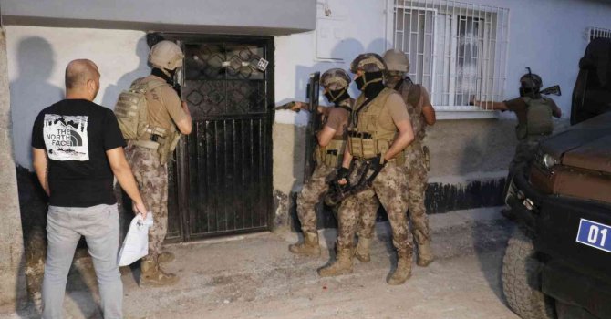 Adana’da DEAŞ operasyonu: 5 gözaltı