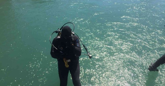 Sulama kanalında kayboldu