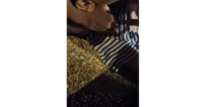 Kavgada bıçaklanan genç ağır yaralandı