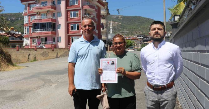 Danimarka’dan gelen gurbetçi aile evlerine yerleşmiş birini görünce şaşkına döndü