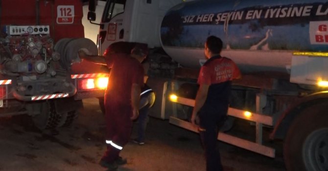 Burdur yangınında ekiplerin gece mesaisi