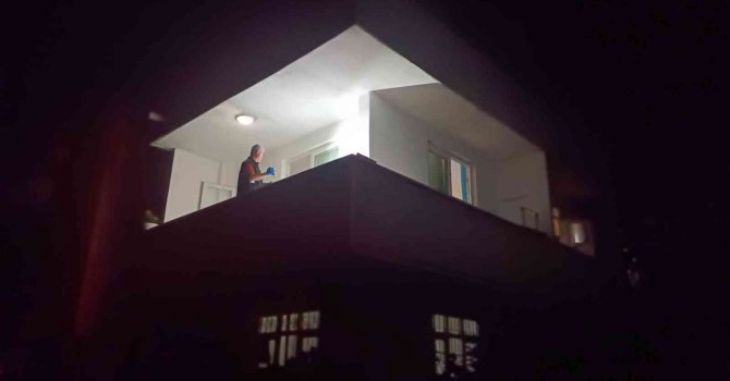 Adana’da uykuda kalbinden bıçaklanan kadın hayatını kaybetti