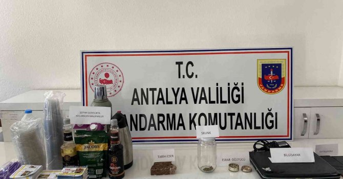 Jandarma Kumluca’da uyuşturucuya geçit vermiyor