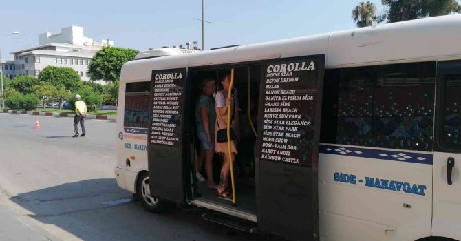 Manavgat’ta trafik ekiplerinden fazla yolcuya taviz yok