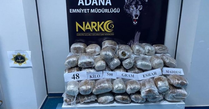 Adana’da 48 kilo 500 gram esrar ele geçirildi