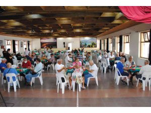 Briç severler Eğirdir’de buluştu