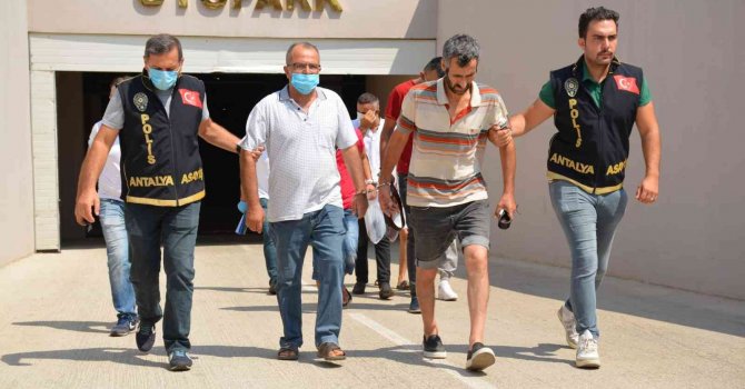 Antalya’da aranan 63 şüpheli yakalandı