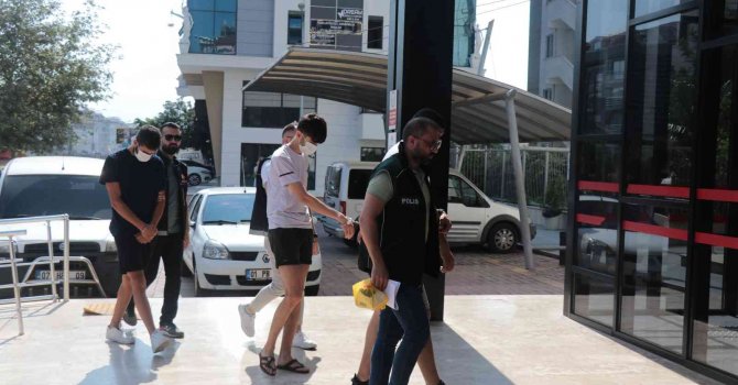 Alanya’da uyuşturucu hap operasyonuna 3 tutuklama