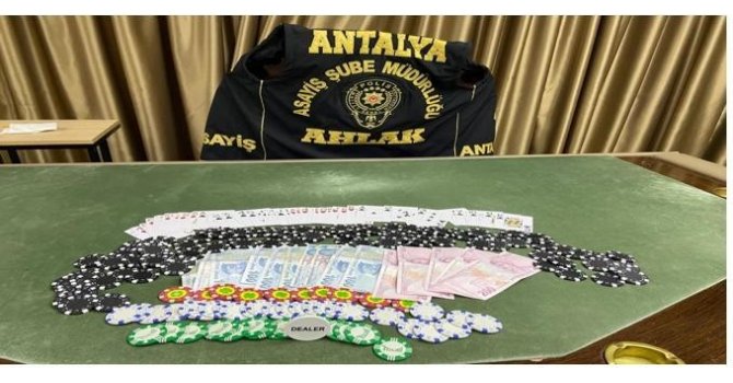 Antalya’da polisten kumar baskını