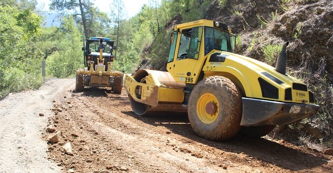 Çamlıca Mahallesi’nde asfalt hazırlığı