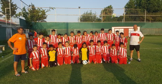 Büyükşehir'den Spor Okulları "Yaz Ligi"