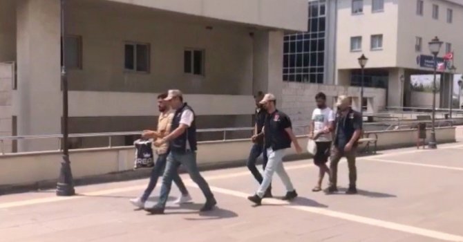 Osmaniye merkezli 4 ilde terör operasyonu: 2 kişi tutuklandı