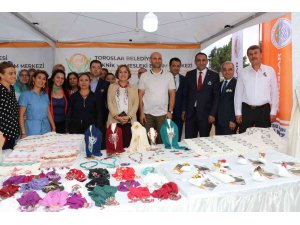 Çamlıyayla İğne Oyası Festivali başladı