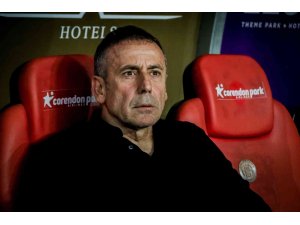 Spor Toto Süper Lig: F.T. Antalyaspor: 2 - Trabzonspor: 1 (İlk yarı)