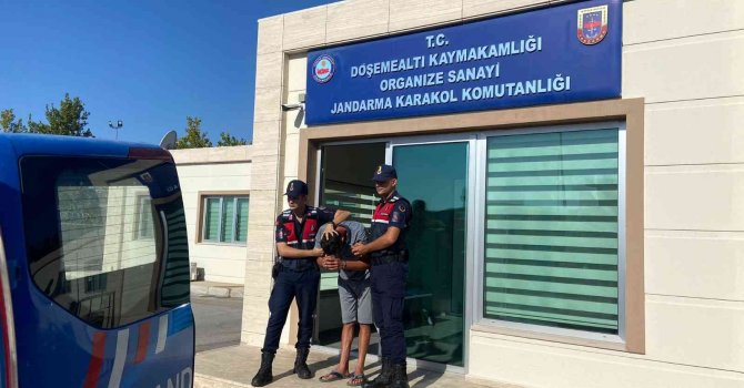 20 suç kaydı bulunan ve 19 yıl hapis cezası ile aranan firari yakalandı