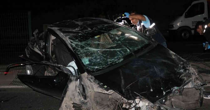 Kahramanmaraş’ta iki otomobil kaza yaptı: 3 yaralı