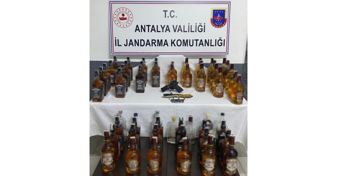 Jandarmadan sahte içki operasyonu