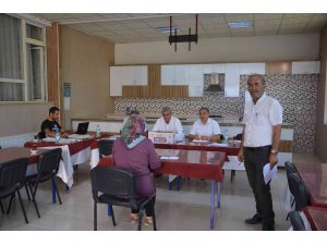 81 kişilik kontenjan için başvuruda bulunan 162 kişi mülakata girdi