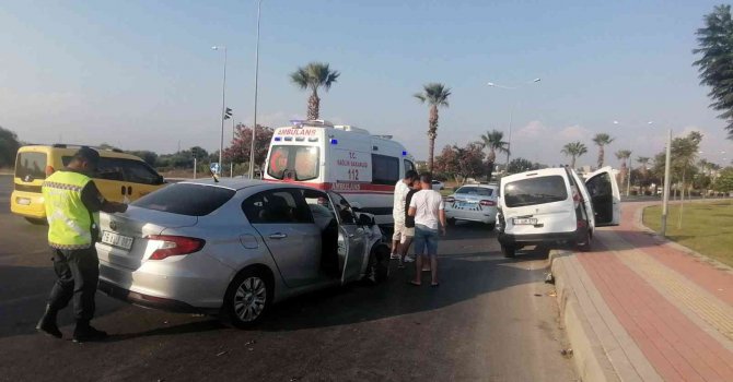 Antalya’ya tatile gelen kuzenler, dönüş yolunda birbirlerine çarptı