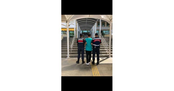 Antalya’da 20 yıl 50 ay hapis cezası ile aranan şahıs yakalandı