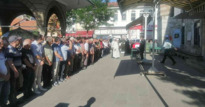 91 yaşında hayatını kaybeden Kore gazisine son görev