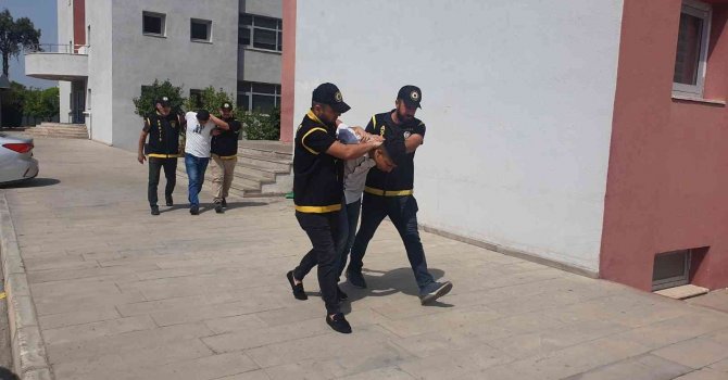 Motosikletli kapkaç zanlıları tutuklandı