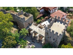 Tarihi Kaleiçi surları temizleniyor