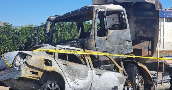 Çalıntı otomobille kaza yaptı, yanarak can verdi