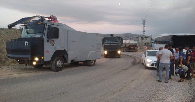 Gülnar’daki orman yangın Silifke’ye sıçradı, Vatandaşları tedbir amaçlı tahliye edildi