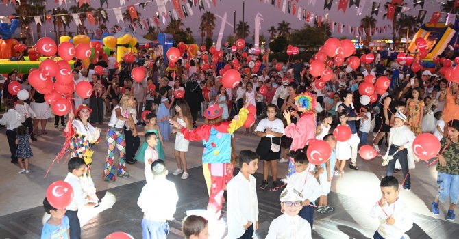 Konyaaltı Belediyesi’nden muhteşem “sünnet” şöleni