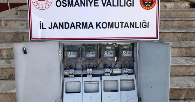 Osmaniye’de elektrik panosu çalan 2 şüpheli yakalandı