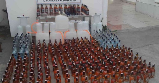 Antalya’da sahte alkol imalathanesine jandarma baskını