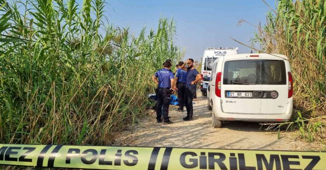 Adana’da dere içinde çürümüş erkek cesedi bulundu