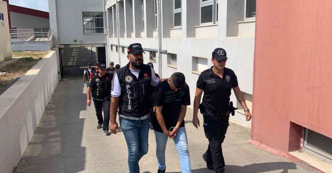 Adana’da narkotik operasyonlarında 9 zanlı tutuklandı