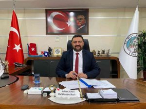 Mut Belediye Başkanı Şeker: "Halka hizmet için bu koltuktayım"