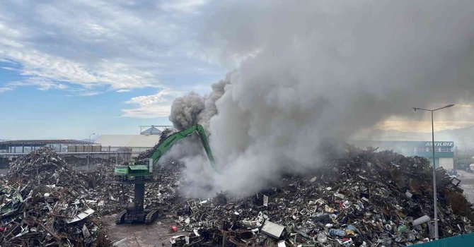 Osmaniye’de geri dönüşüm tesisinde yangın