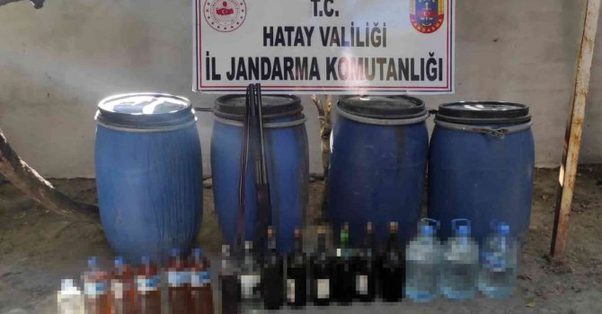 Hatay’da 4 ton 765 kilo kaçak içki ele geçirildi