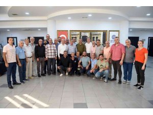 Seyhan’ın KHK’lı işçilerine 20 bin TL promosyon