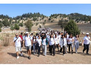 Gençler Toroslar’da buluştu